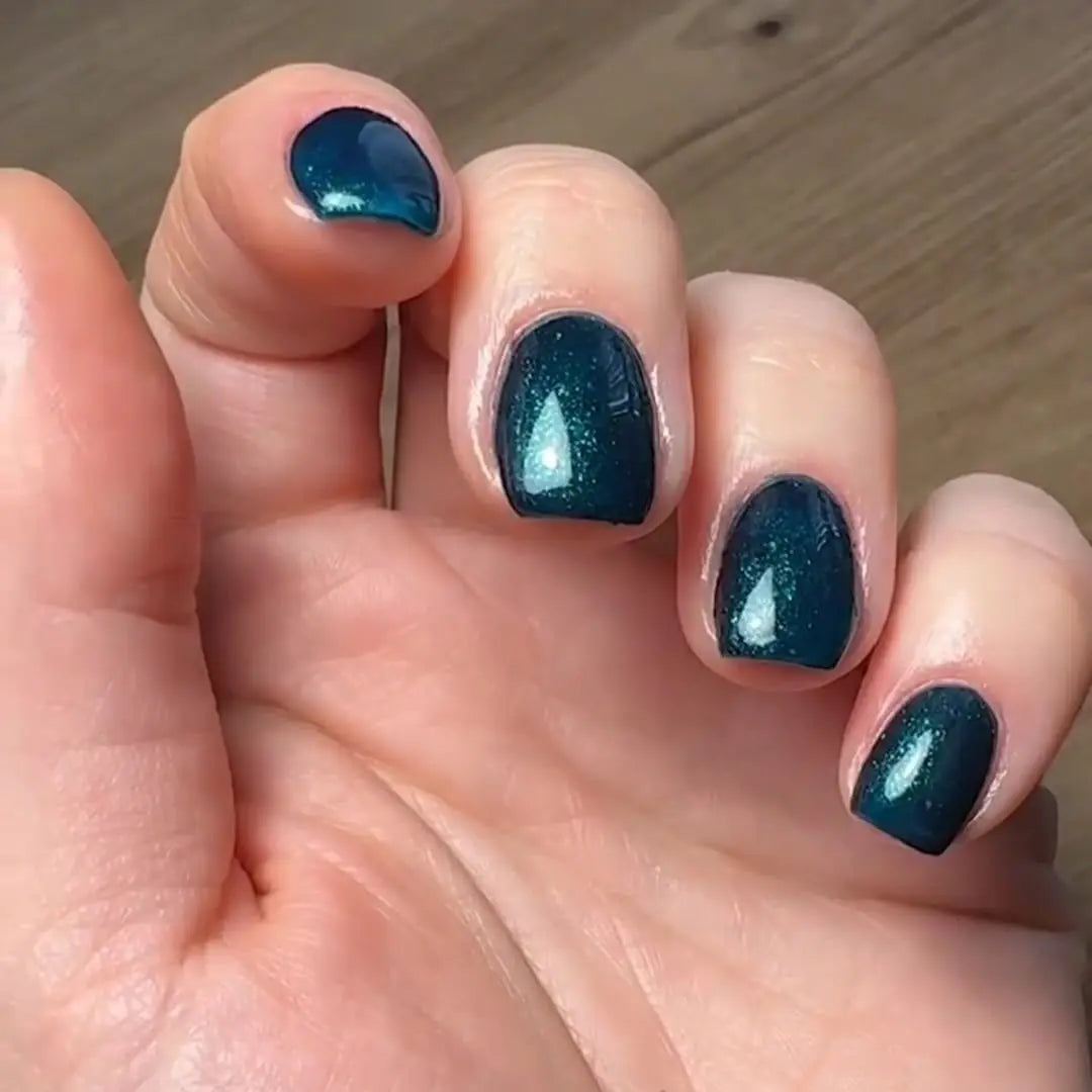Medusa - UGGP-A0164 Urban Graffiti Gel Polish 15ml   Naio Nails