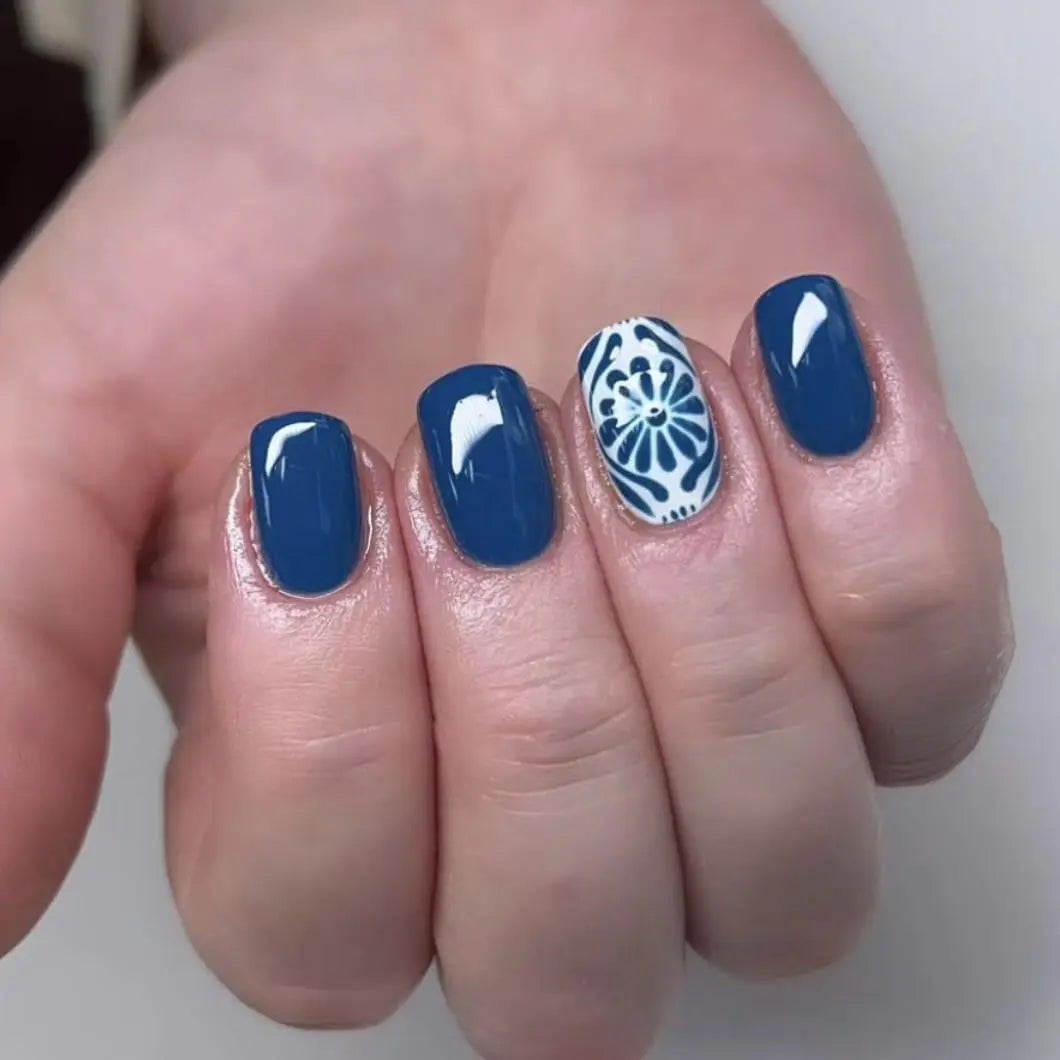 Mariana Trench - UGGP-A0590 Urban Graffiti Gel Polish 15ml   Naio Nails