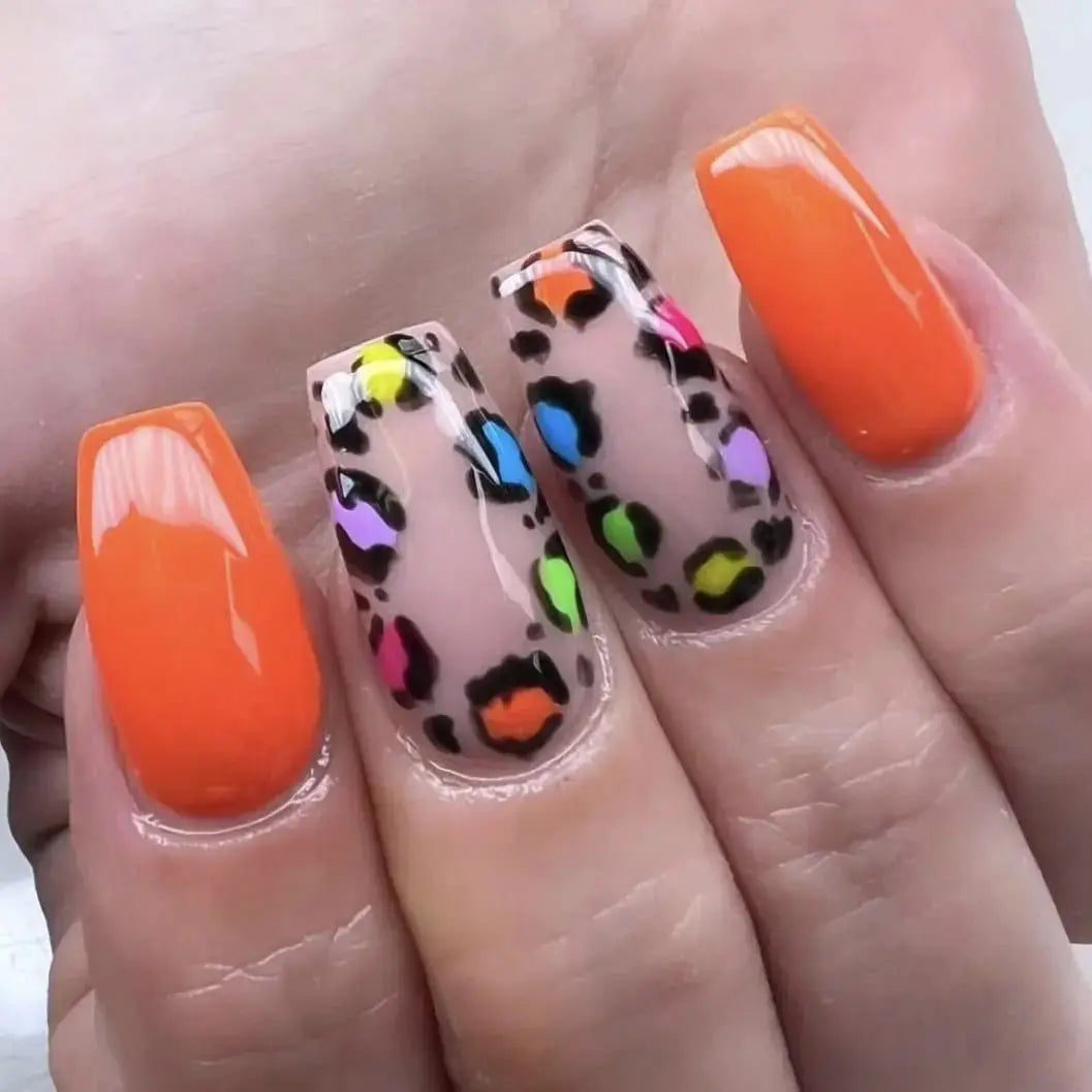 Shook - UGGP-A0142 Urban Graffiti Gel Polish 15ml   Naio Nails