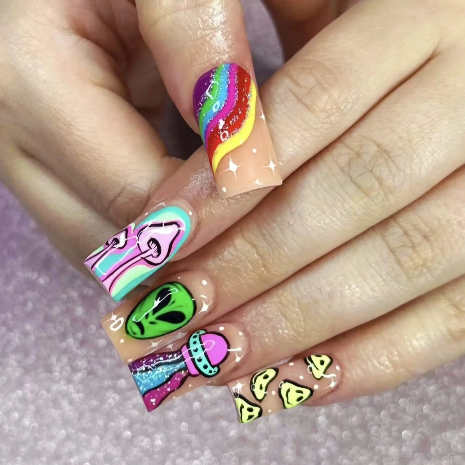 Toxic Waste - UGGP-A0054 Urban Graffiti Gel Polish 15ml   Naio Nails