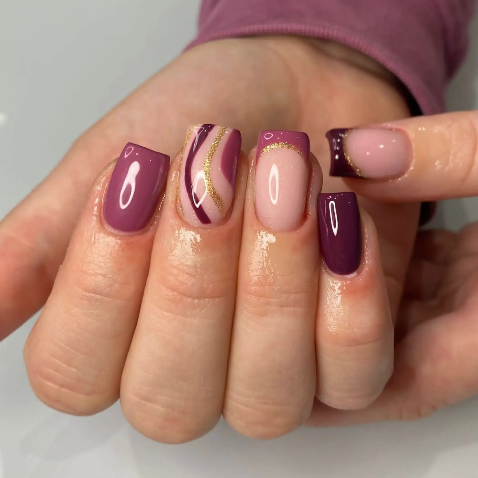 Purple Reign - UGGP-A0094 Urban Graffiti Gel Polish 15ml   Naio Nails
